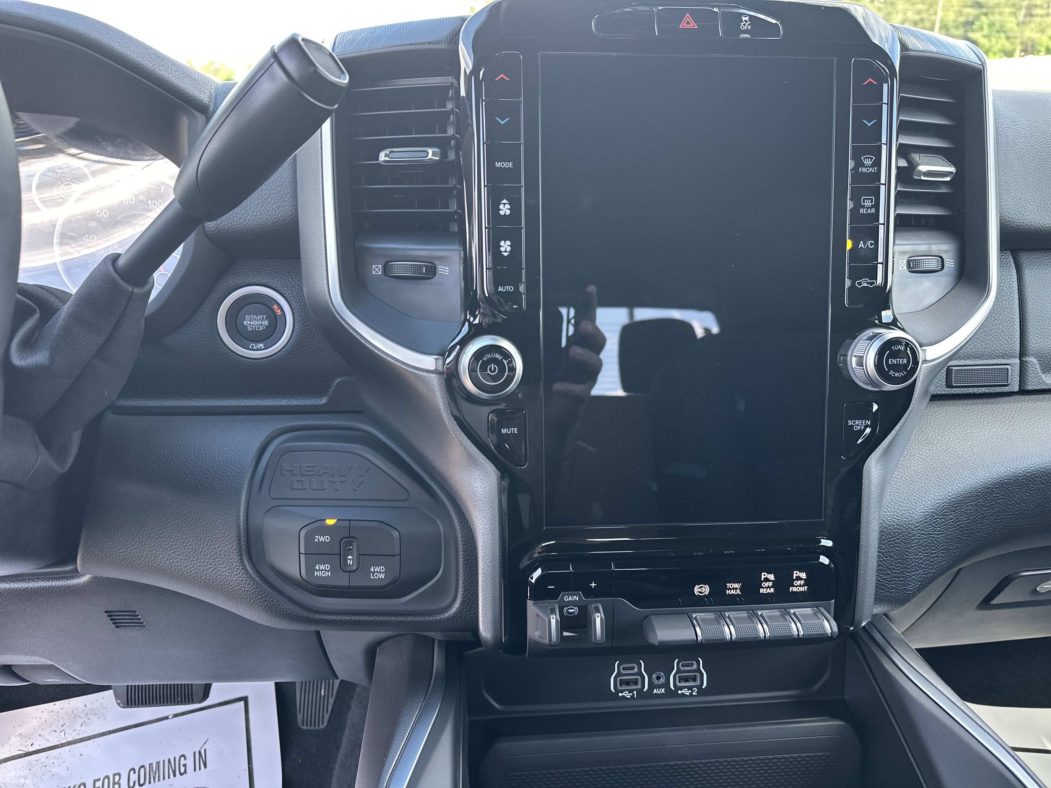 2025 Ram 2500 Big Horn photo 5