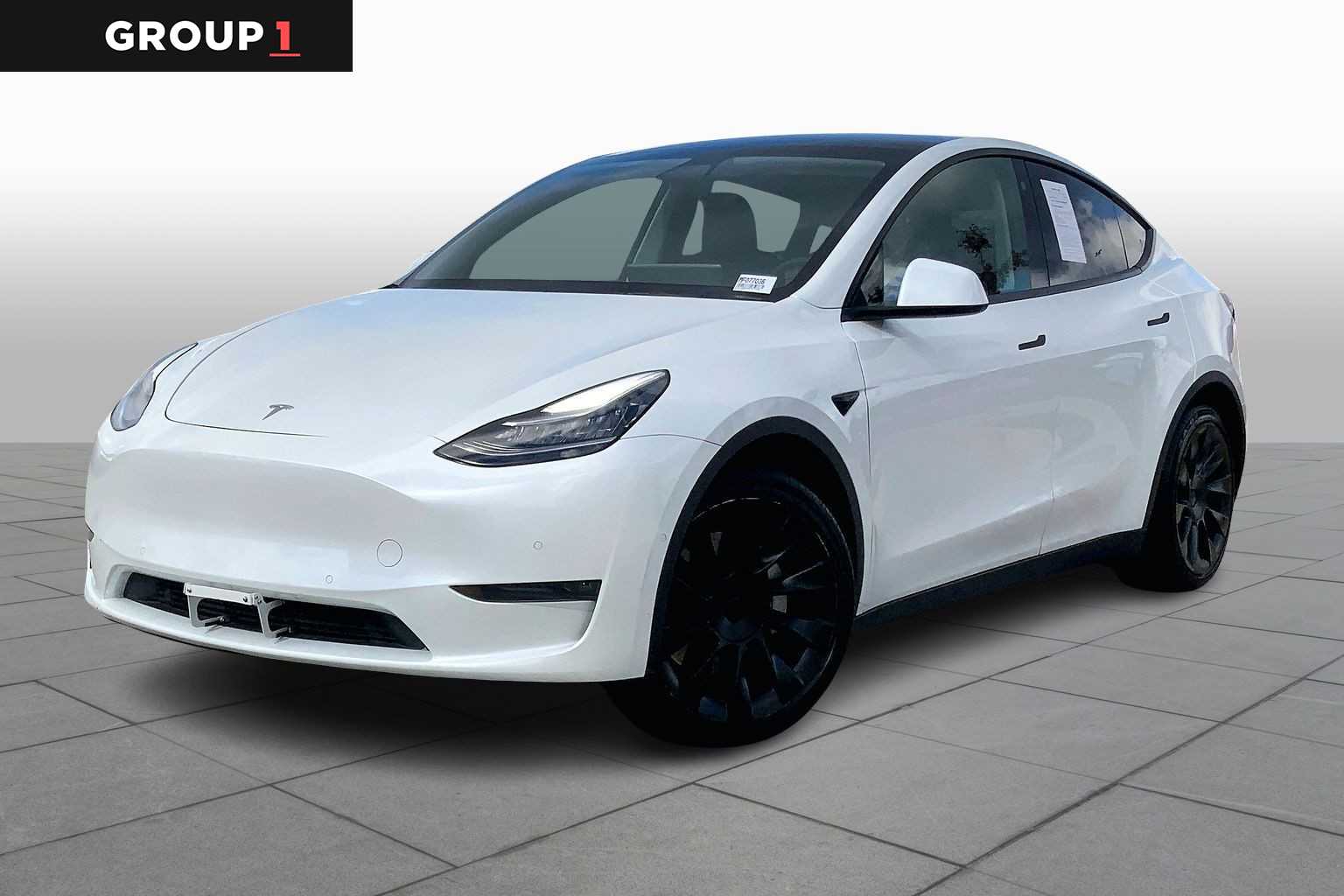 2021 Tesla Model Y Long Range's photo