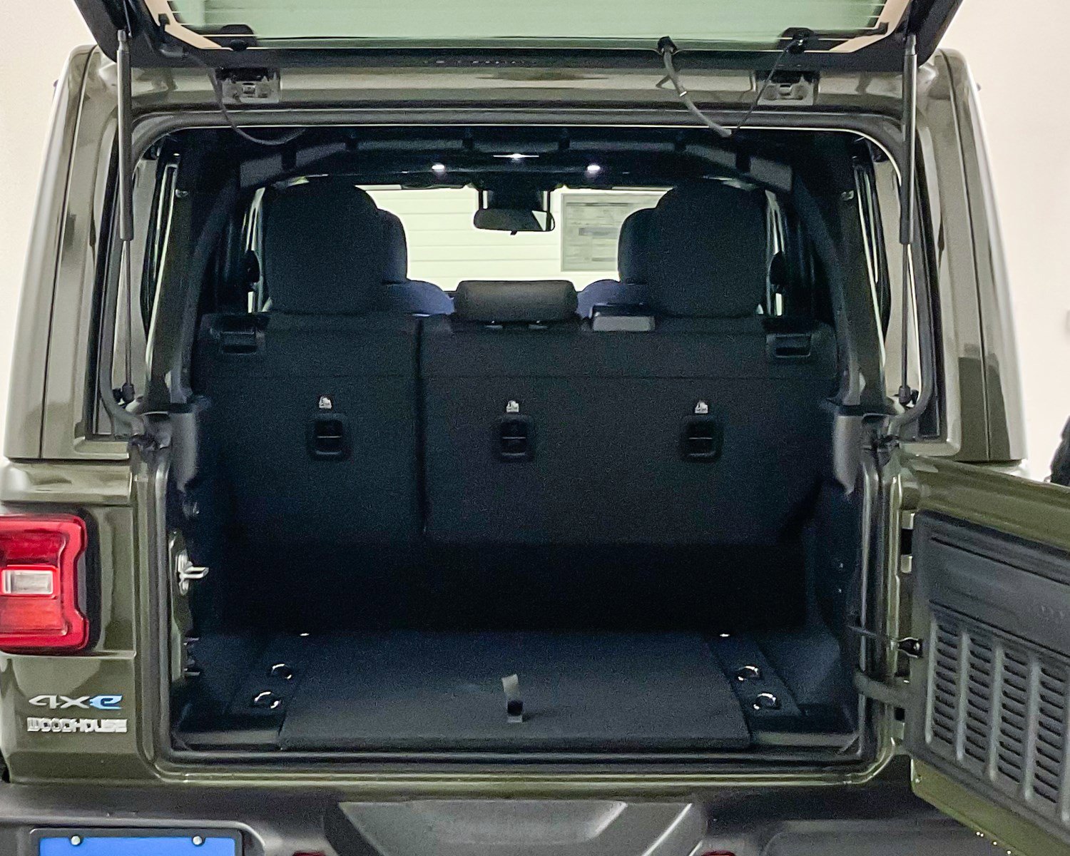 New 2024 Jeep Wrangler 4xe Rubicon SUV in Omaha C240383 Woodhouse