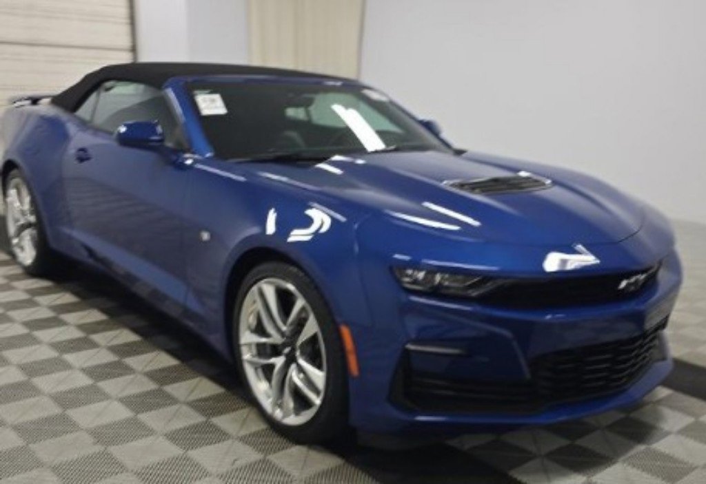 2023 Chevrolet Camaro 2SS photo 2