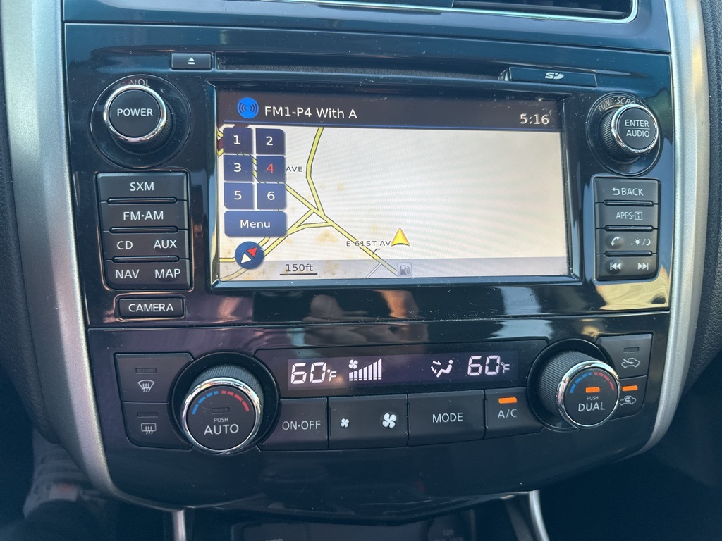 2015 Nissan Altima 2.5 SL photo 13