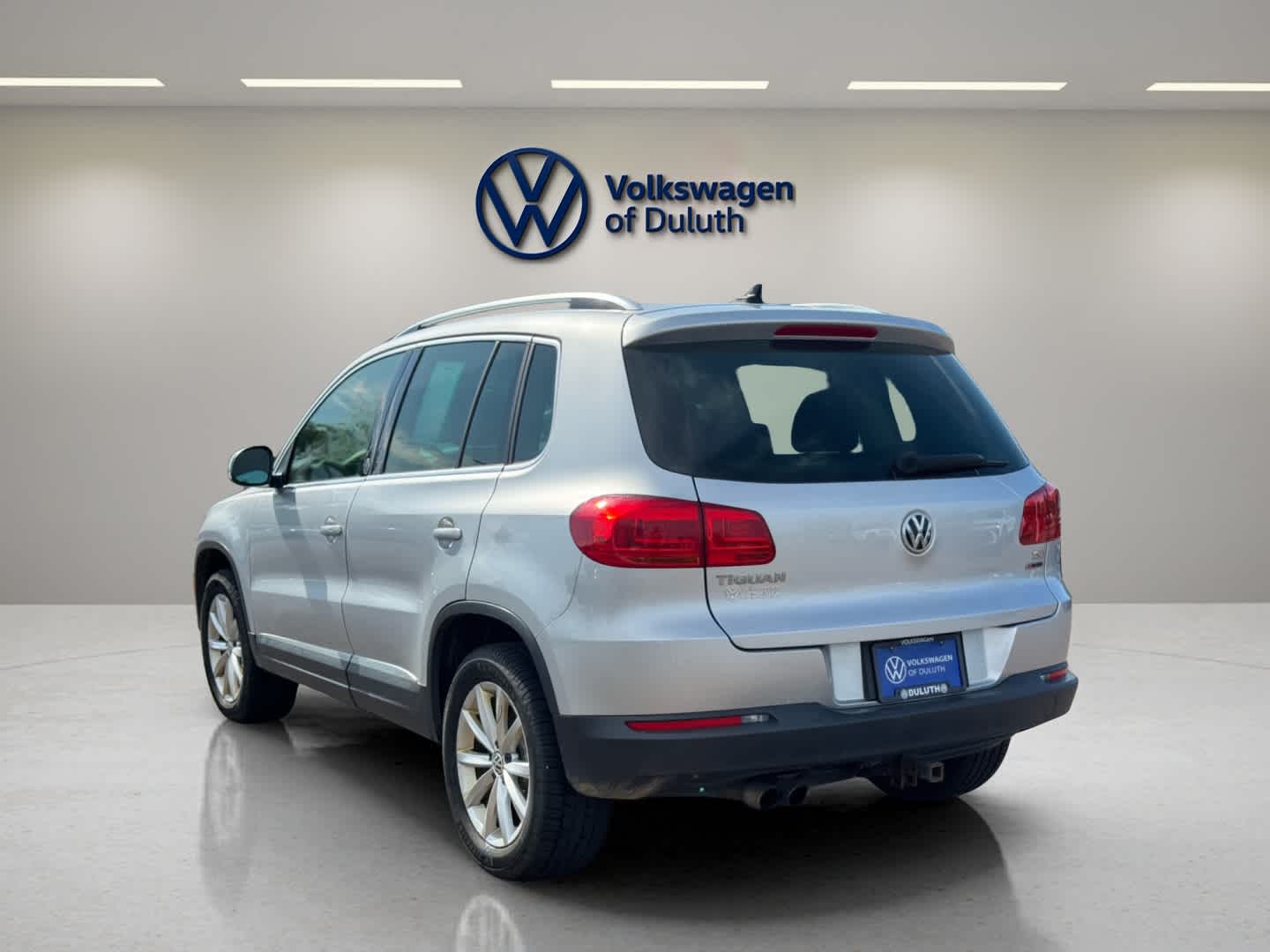 Used 2017 Volkswagen Tiguan Wolfsburg Edition with VIN WVGSV7AX6HW510663 for sale in Hermantown, Minnesota