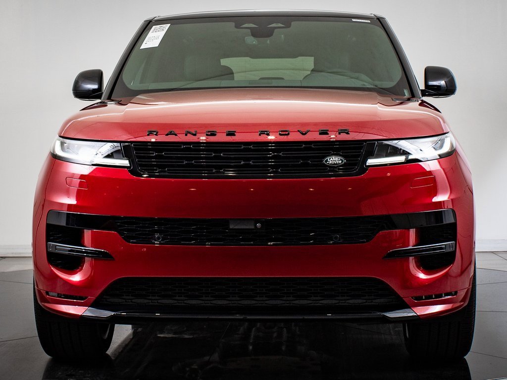 2025 Land Rover Range Rover Sport SE photo 2