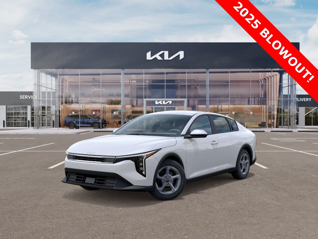 2025 Kia K4 LXS's photo