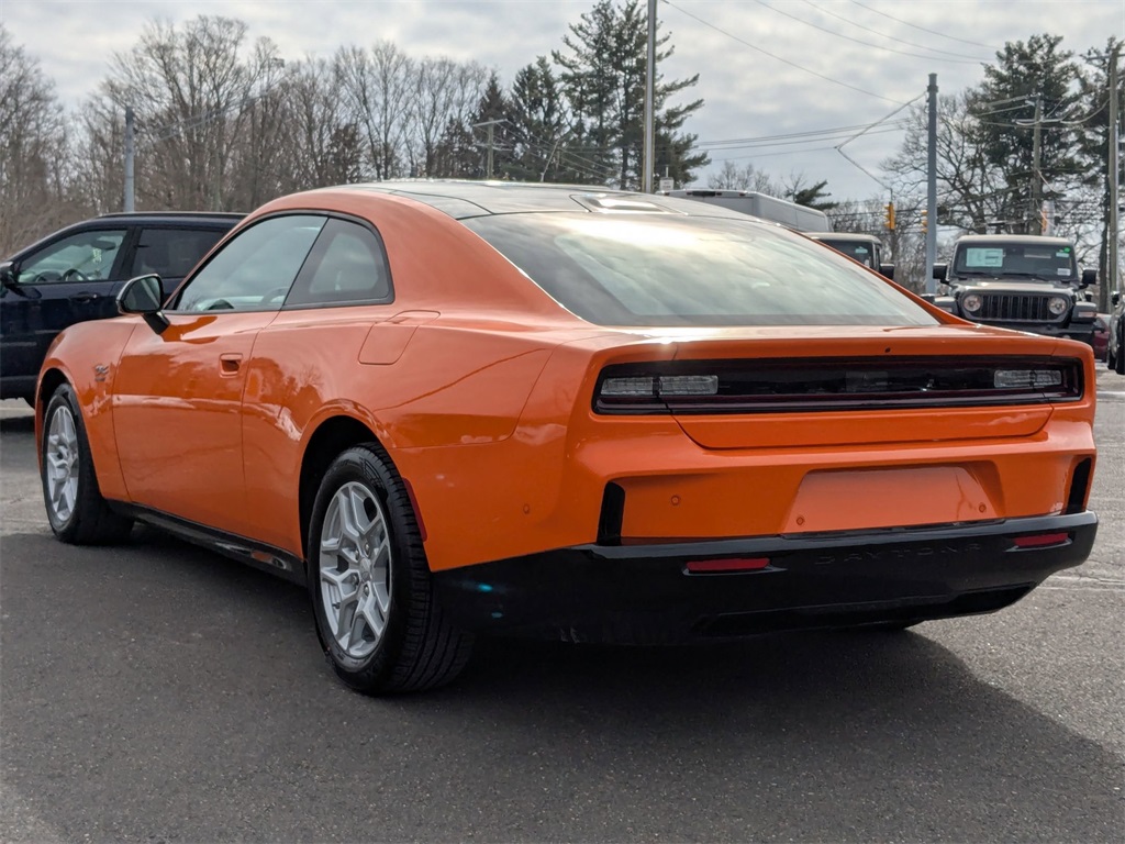2025 Dodge Charger R/T photo 5