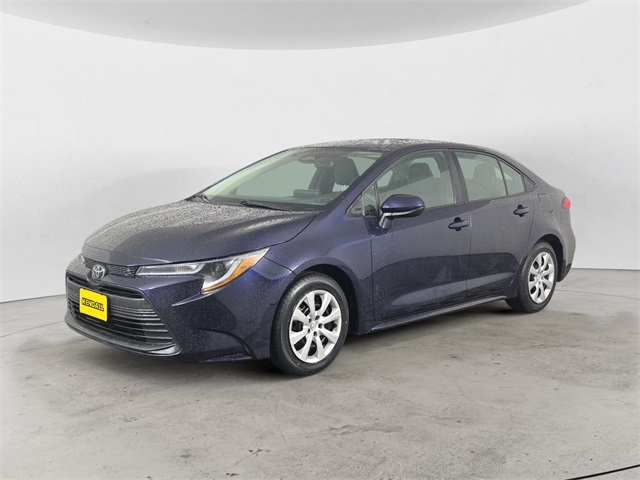 2023 Toyota Corolla LE's photo