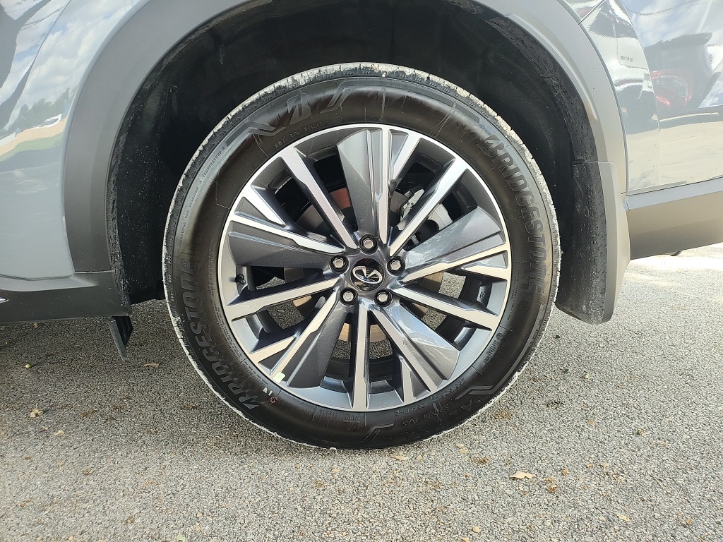 2026 Infiniti QX60 Luxe photo 6