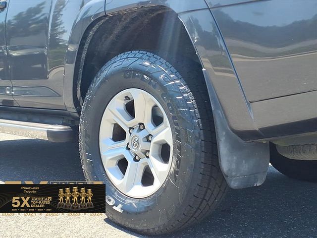 2016 Toyota 4Runner SR5 Premium photo 19