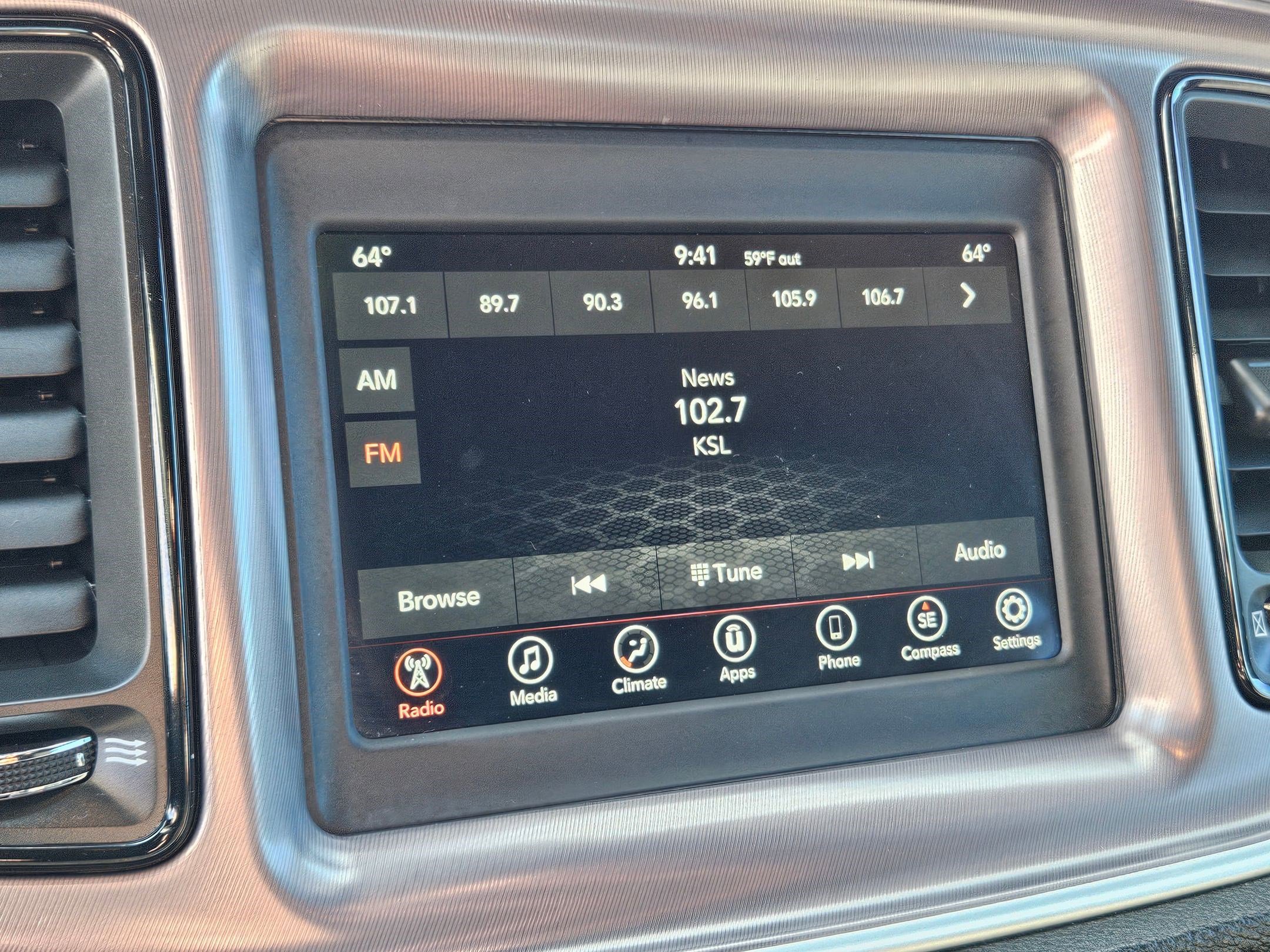 2019 Dodge Challenger SXT photo 20