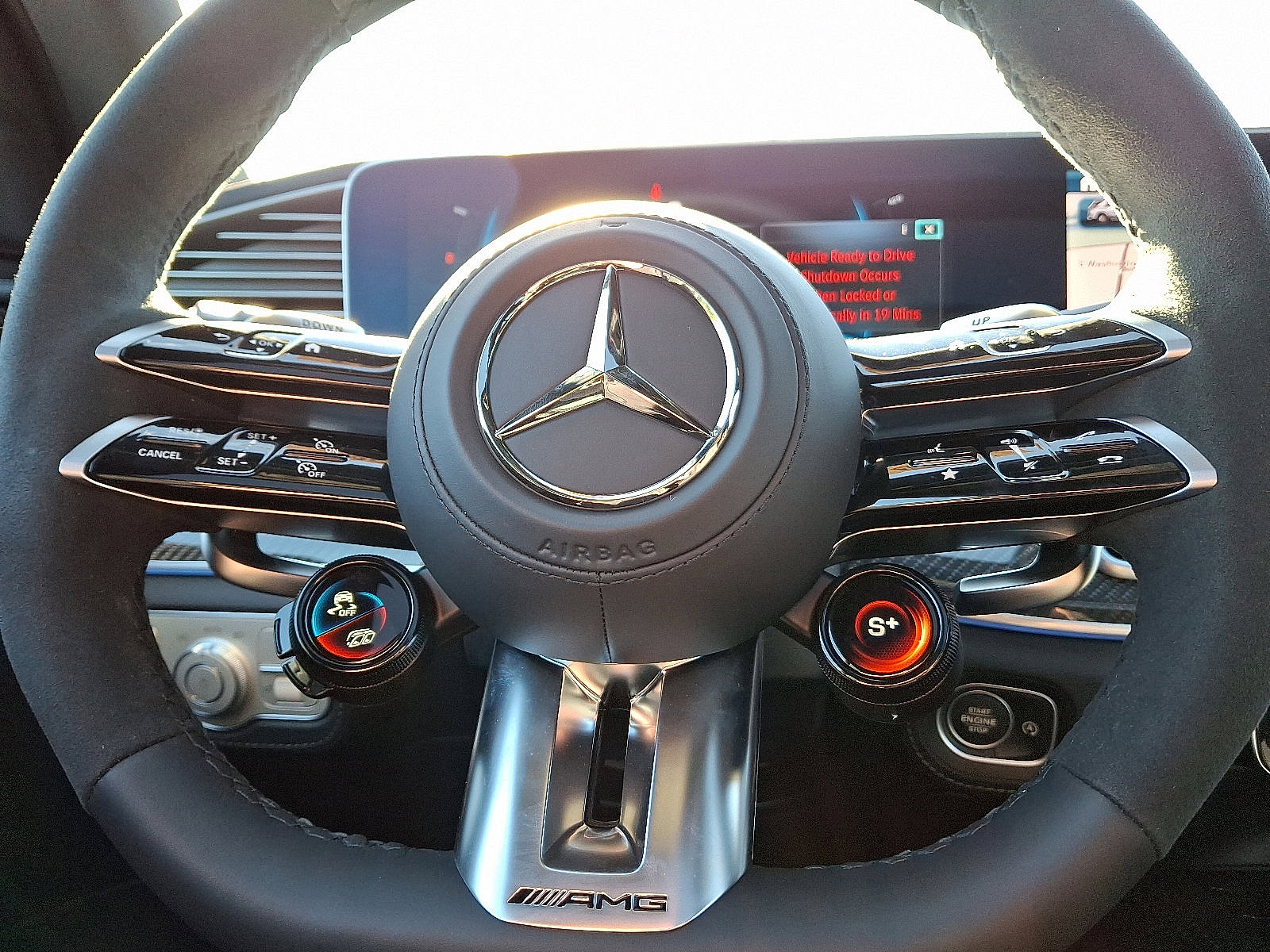 2025 Mercedes Benz GLE AMG 53 photo 12