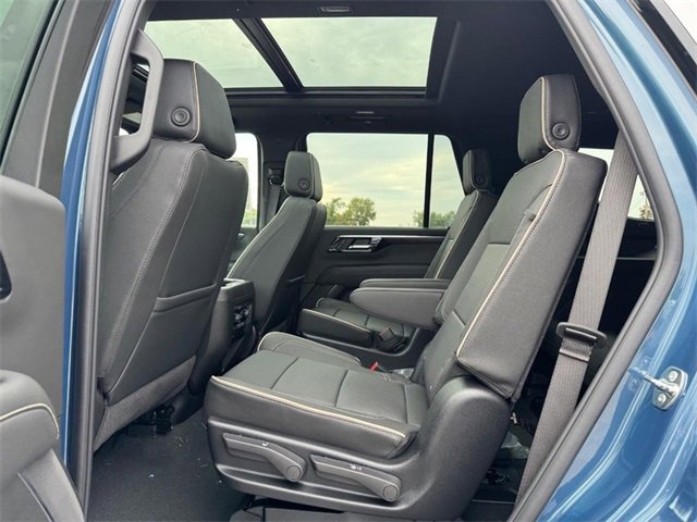 2026 Chevrolet Tahoe Premier photo 3