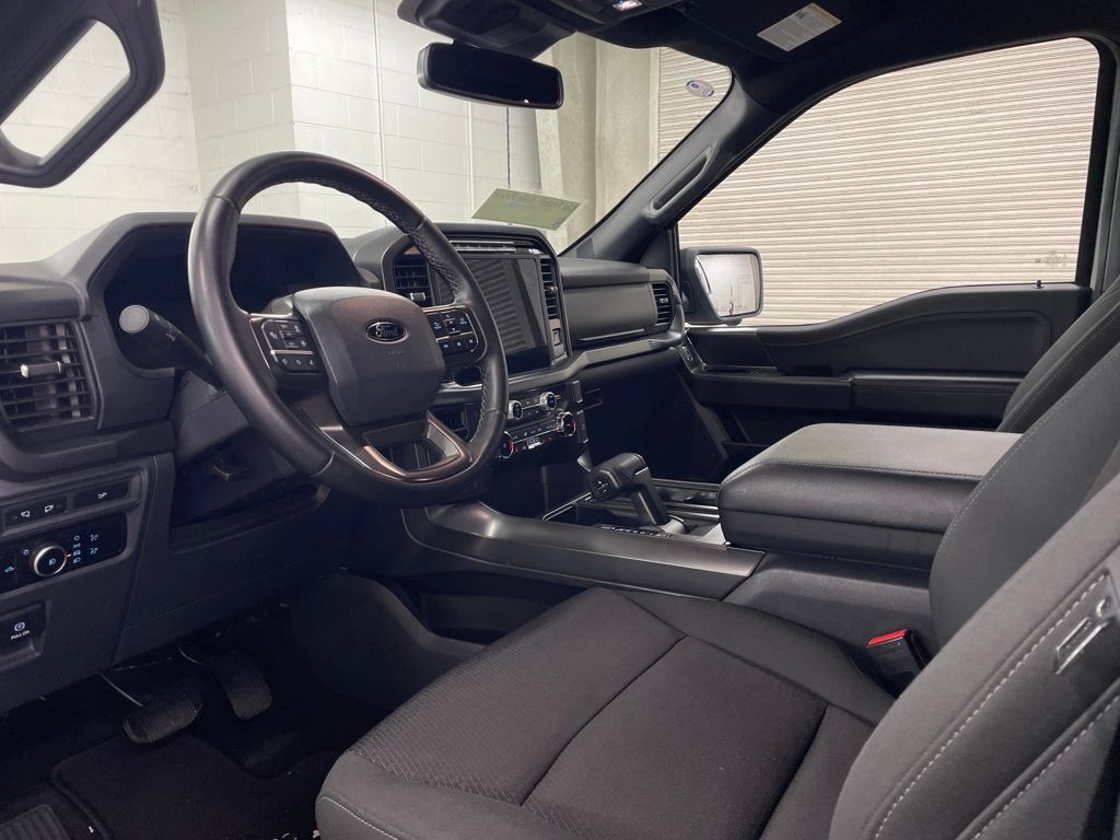 2024 Ford F-150 XLT photo 4