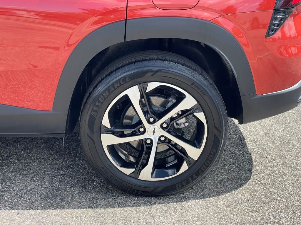 2024 Chevrolet Trax photo 24