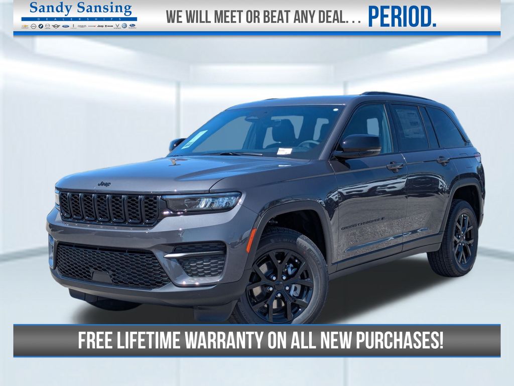 2025 Jeep Grand Cherokee Altitude's photo
