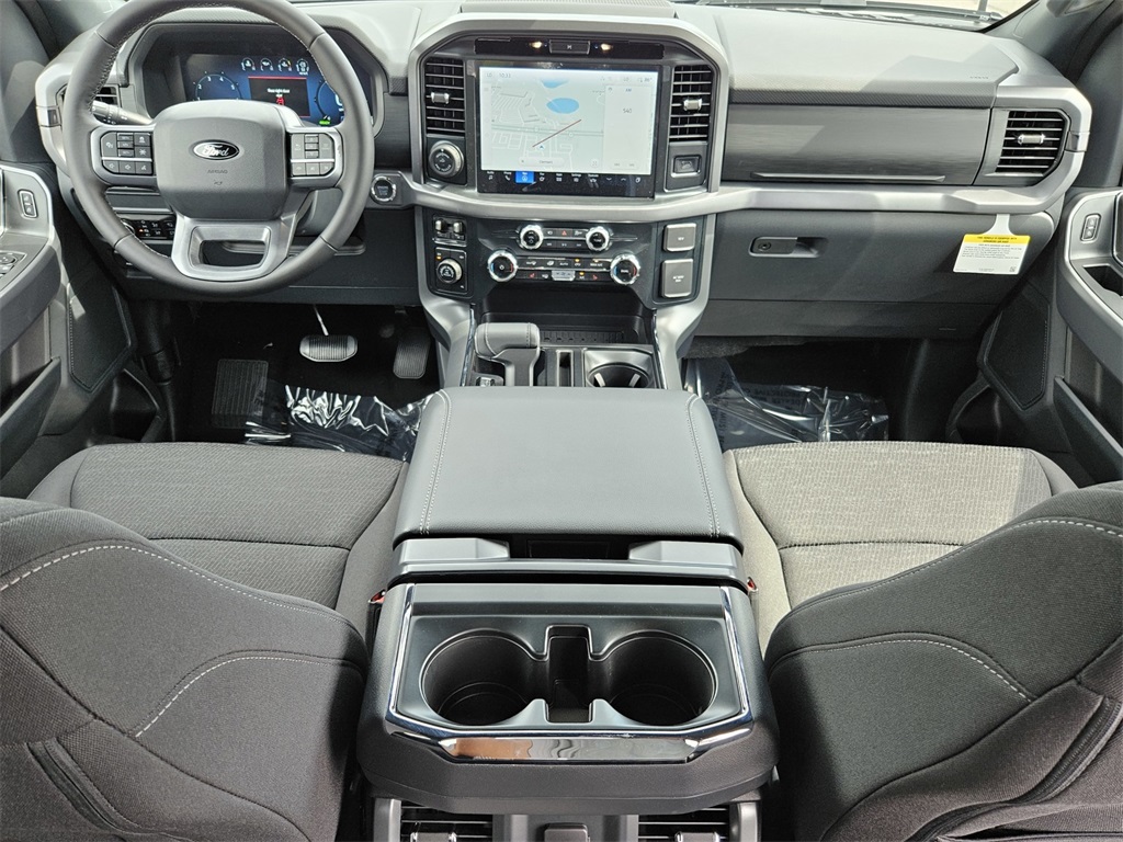 2025 Ford F-150 XLT photo 35