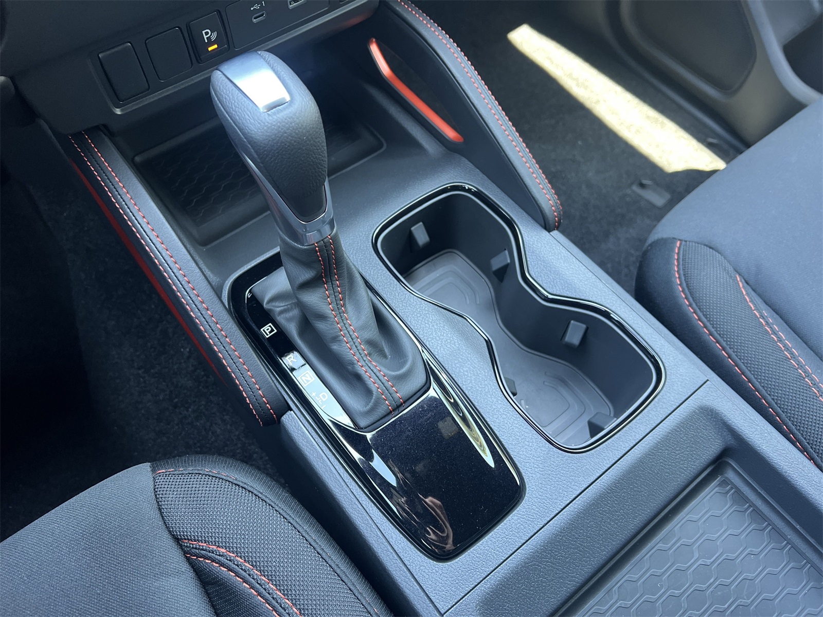 2025 Nissan Frontier PRO-X photo 13