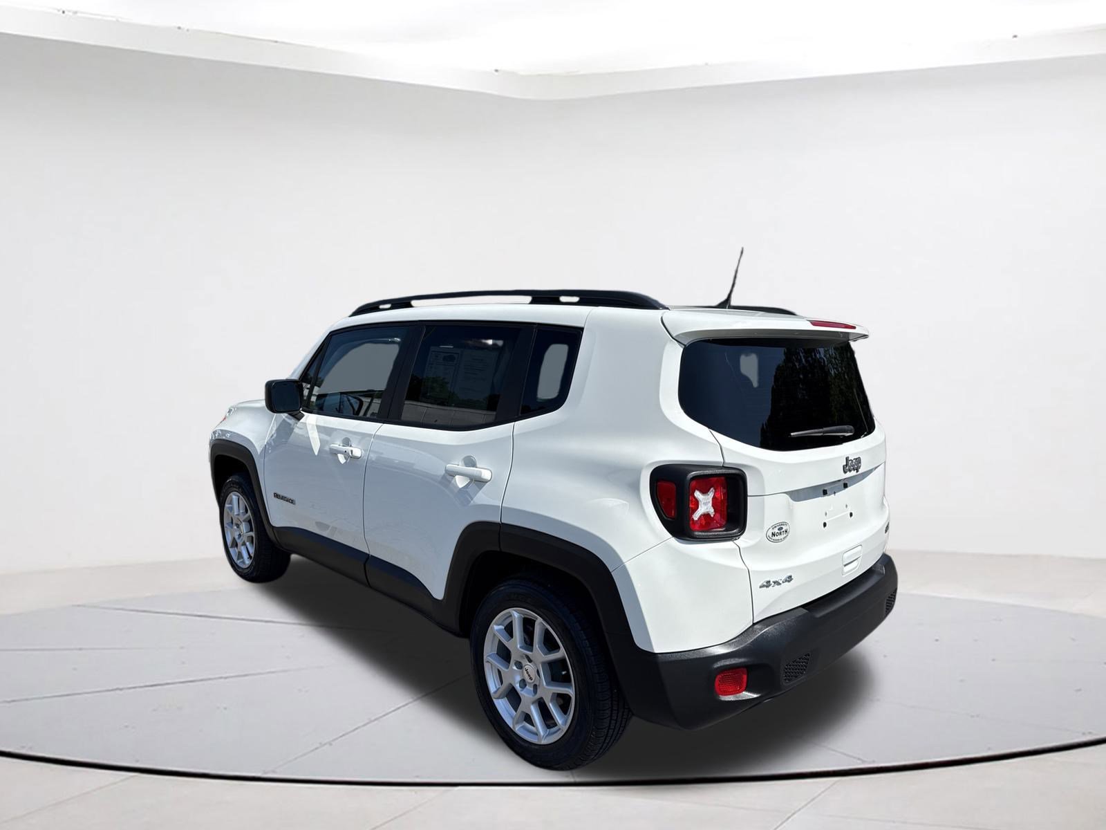 2022 Jeep Renegade Latitude photo 4