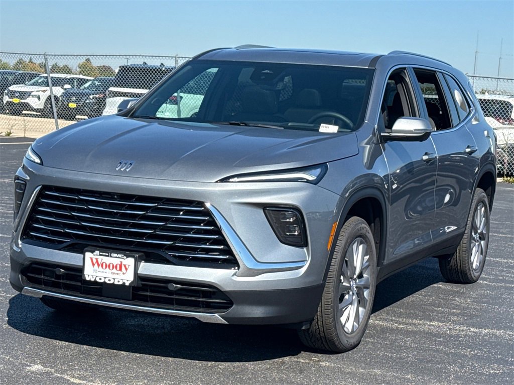 2026 Buick Enclave Preferred photo 3