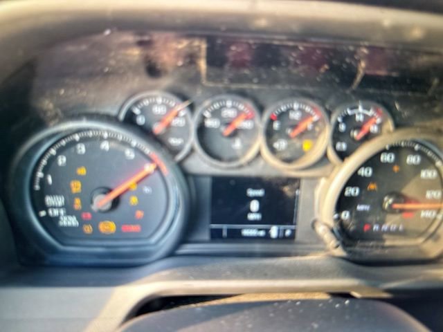 2024 Chevrolet Silverado 1500 photo 3