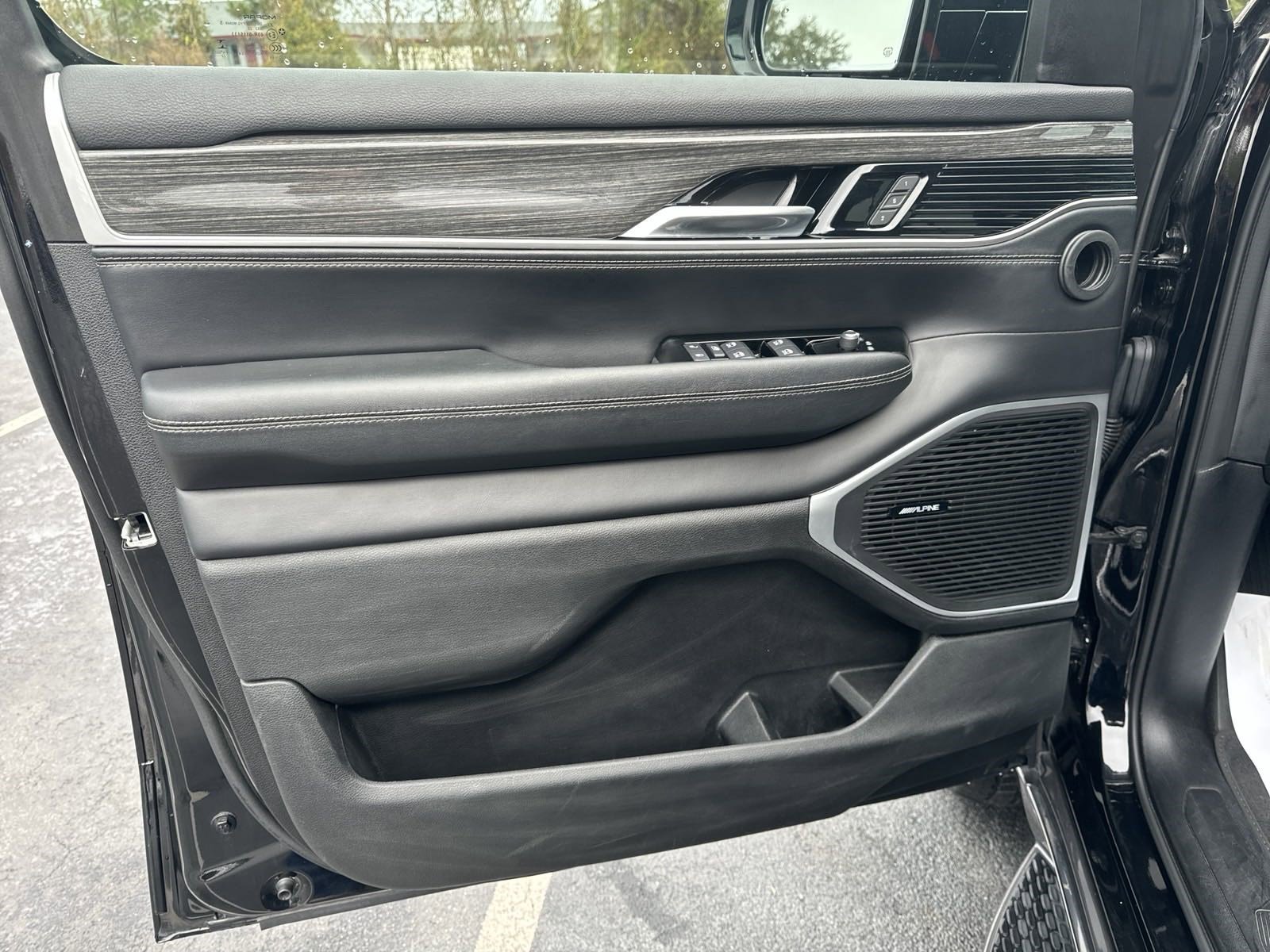 2022 Jeep Wagoneer Series III photo 20