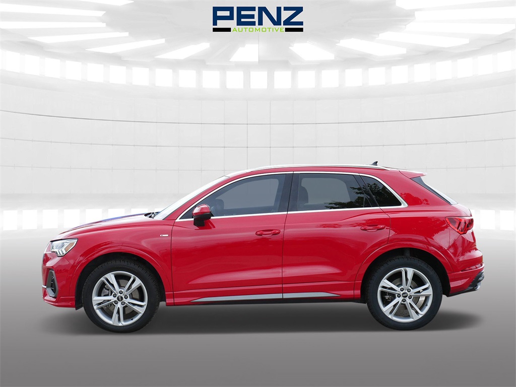 2022 Audi Q3 Premium Plus S line photo 4