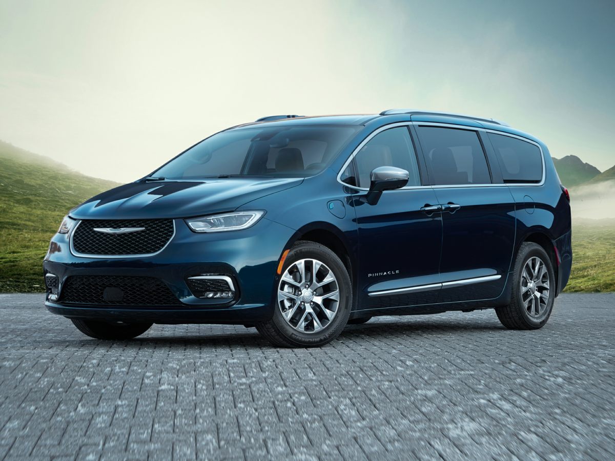 2022 Chrysler Pacifica Hybrid Limited's photo
