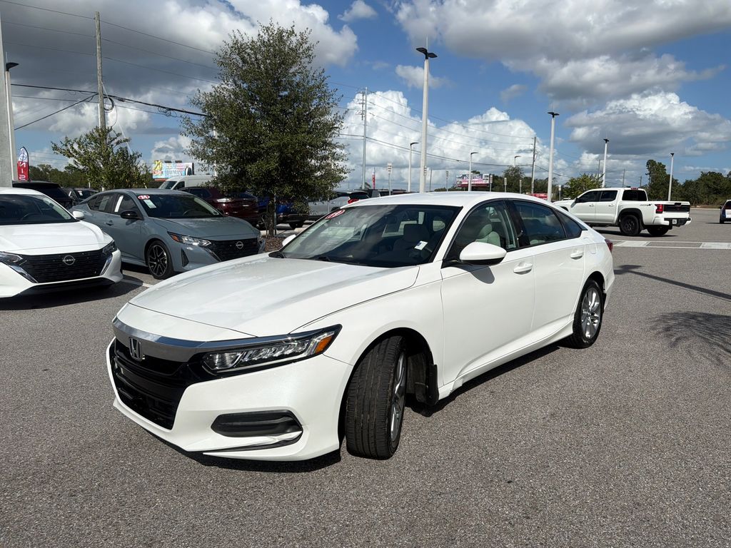 2019 Honda Accord LX photo 3