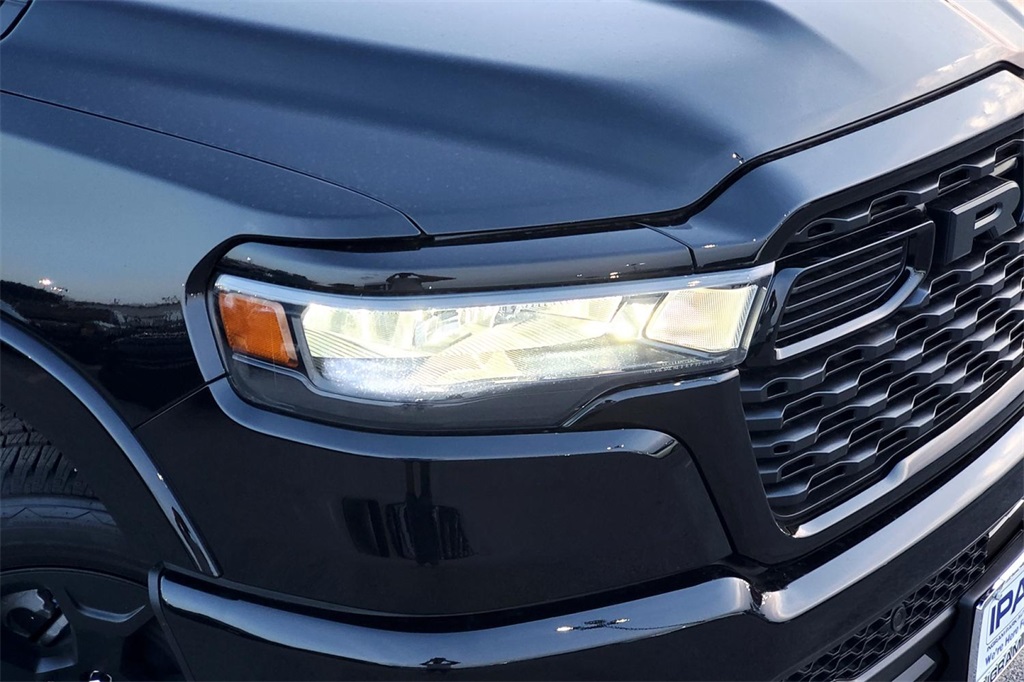 2025 Ram 1500 Big Horn Lone Star photo 2