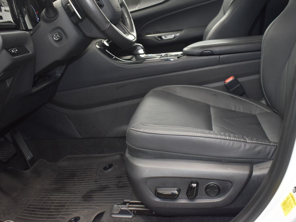 2023 Lexus NX 350 Luxury photo 12