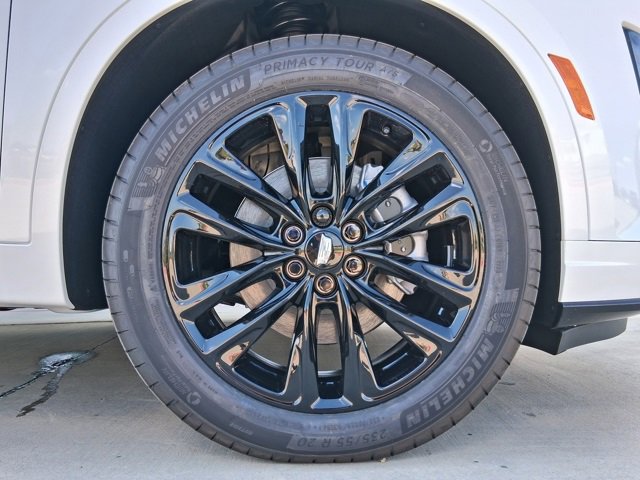 2025 Cadillac XT6 Luxury photo 24