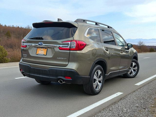 2024 Subaru Ascent Premium photo 3