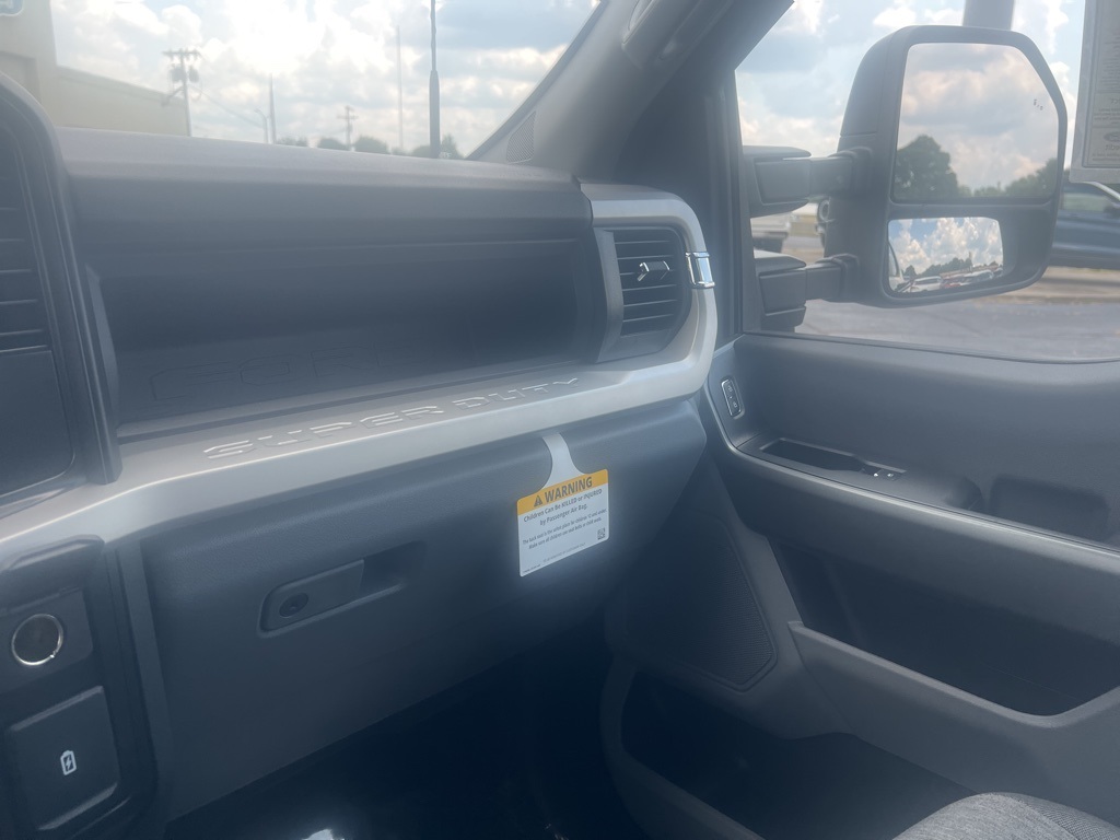 2026 Ford F-350 XL photo 34