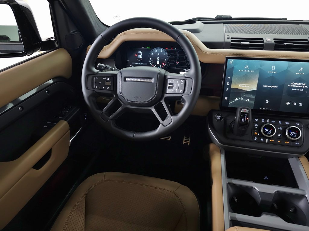 2026 LAND ROVER DEFENDER - Image 15