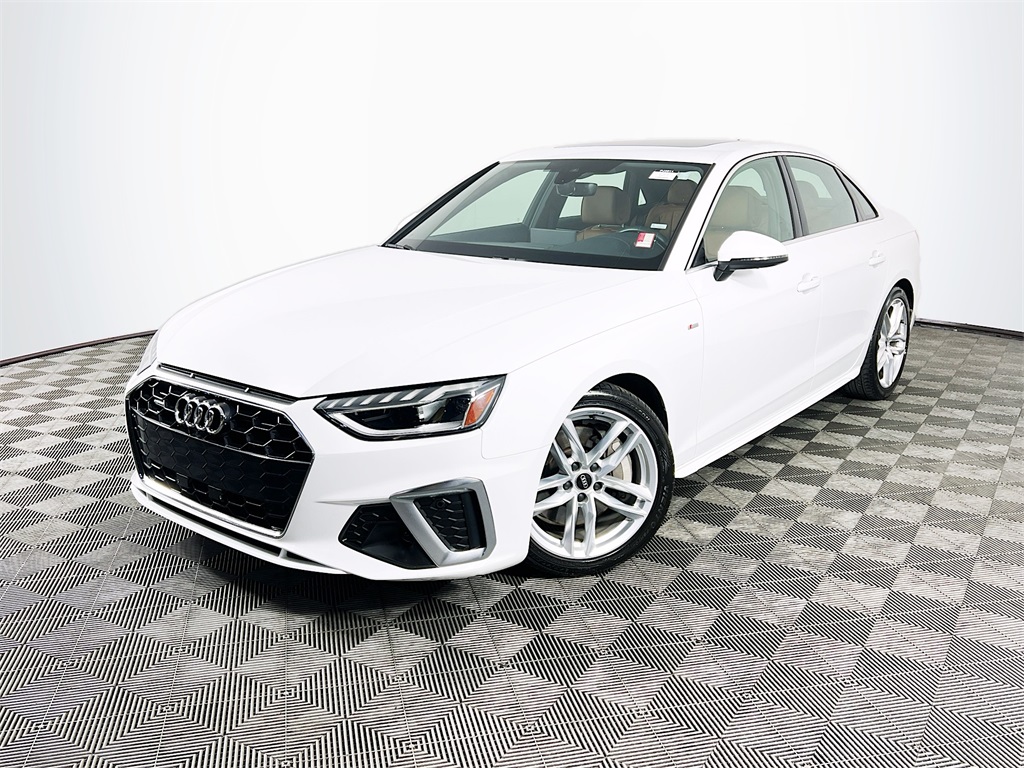 2023 Audi A4 45 S line Premium Plus photo 4