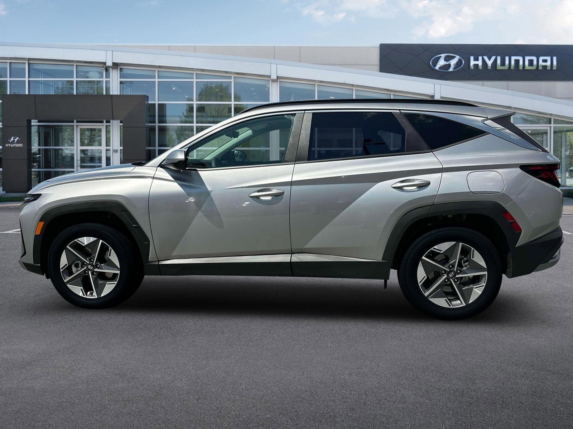 New 2025 Hyundai TUCSON SEL SUV in Traverse City #SH518254 | Serra ...