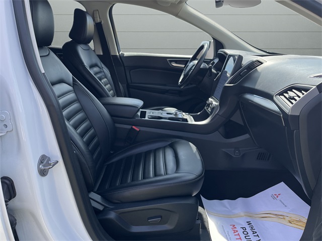 2022 Ford Edge SEL photo 21