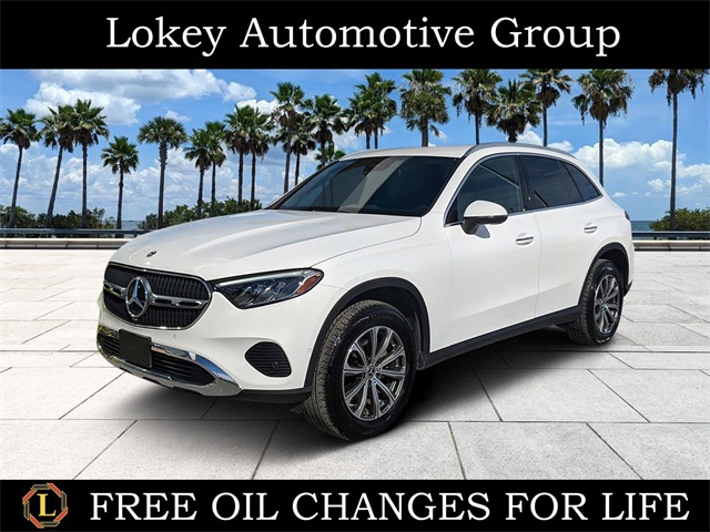 2024 Mercedes-Benz GLC GLC 300's photo