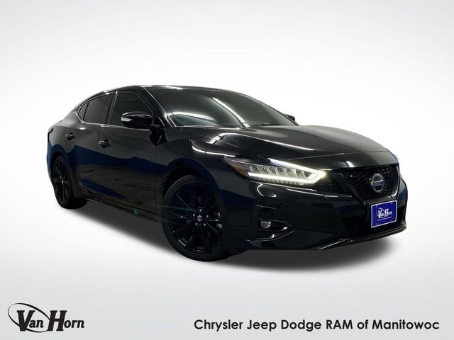 2021 Nissan Maxima SR's photo