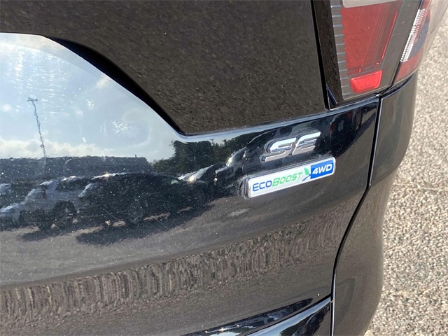 2018 Ford Escape SE photo 2