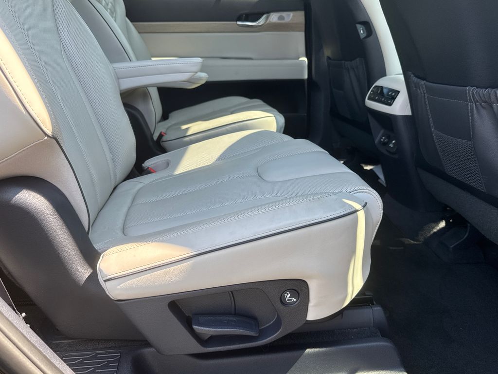 2022 Hyundai Palisade Limited photo 12
