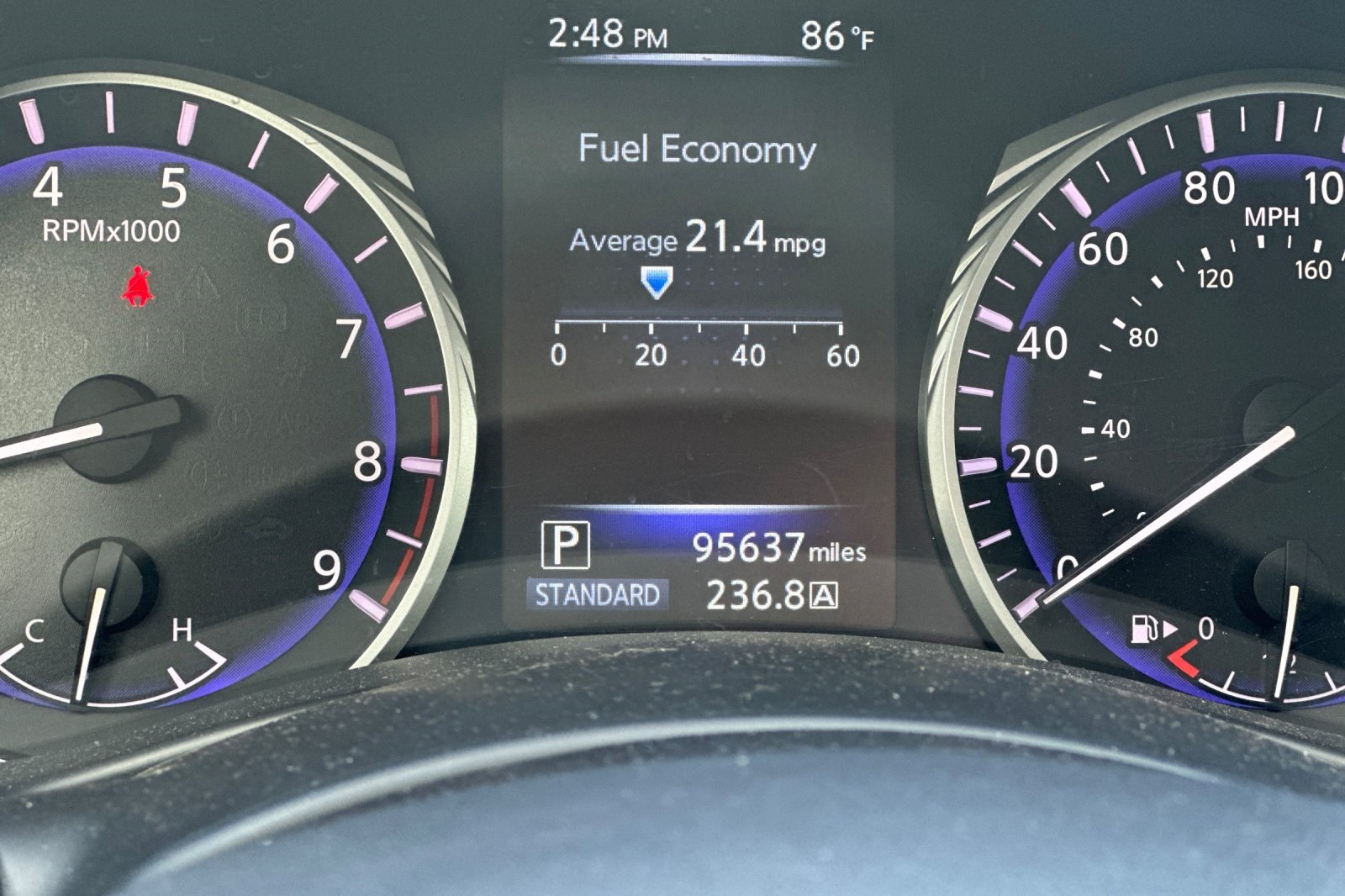 2015 Infiniti Q50 Premium photo 32