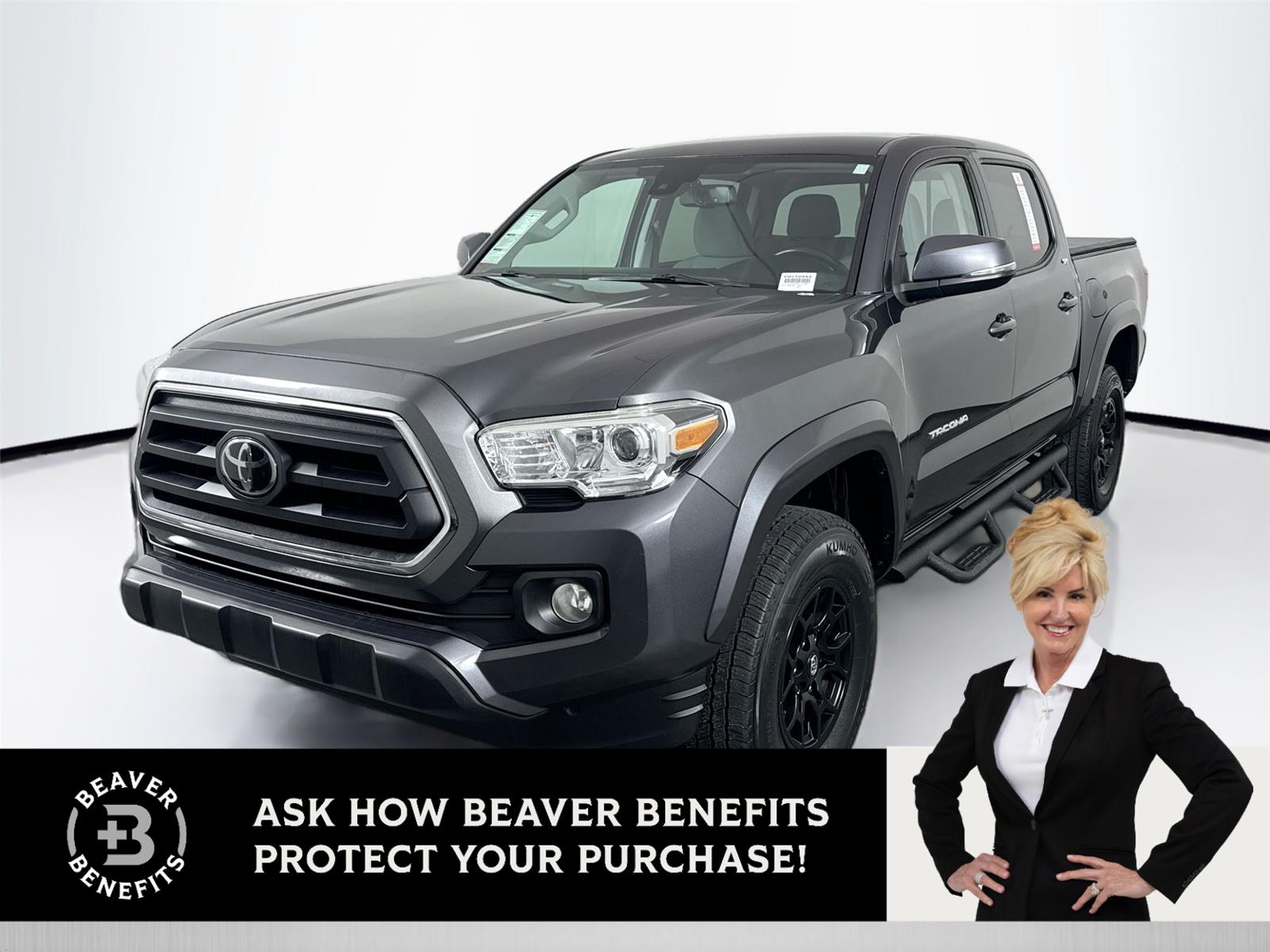 2022 Toyota Tacoma SR5's photo