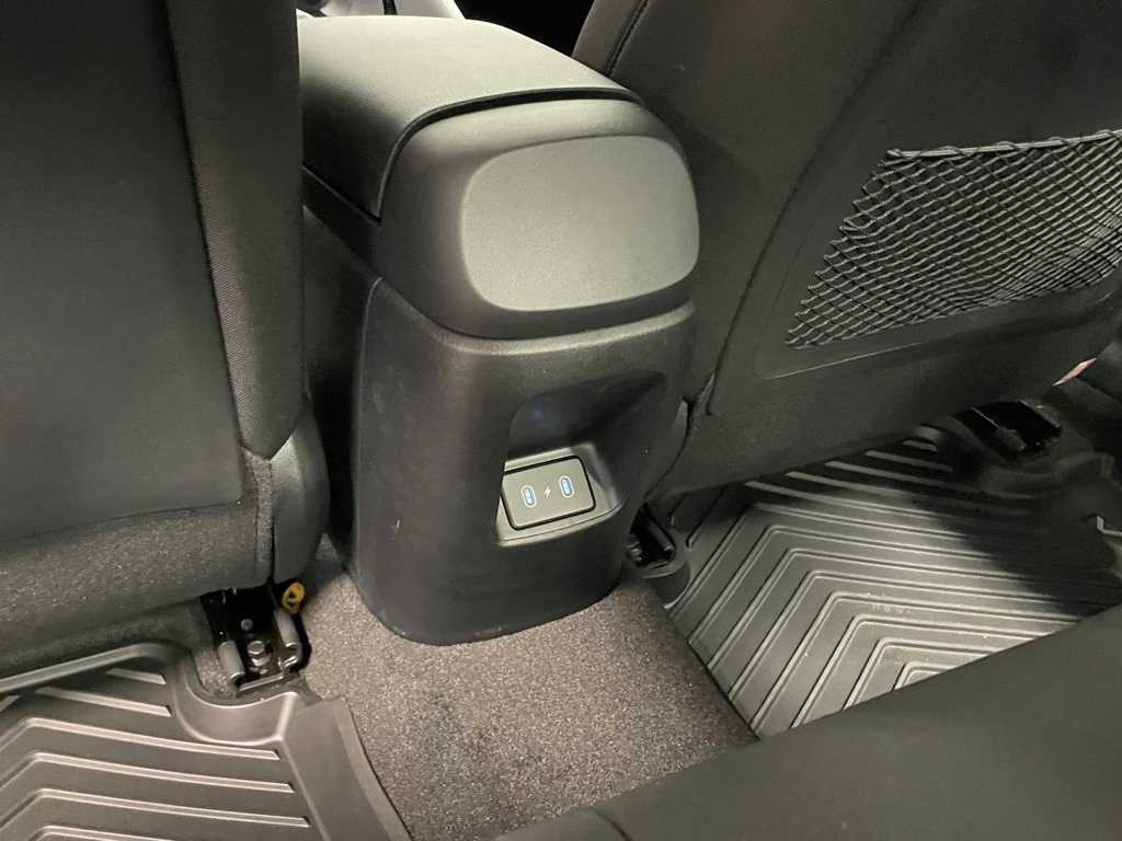 2024 Hyundai Elantra SEL Convenience photo 21