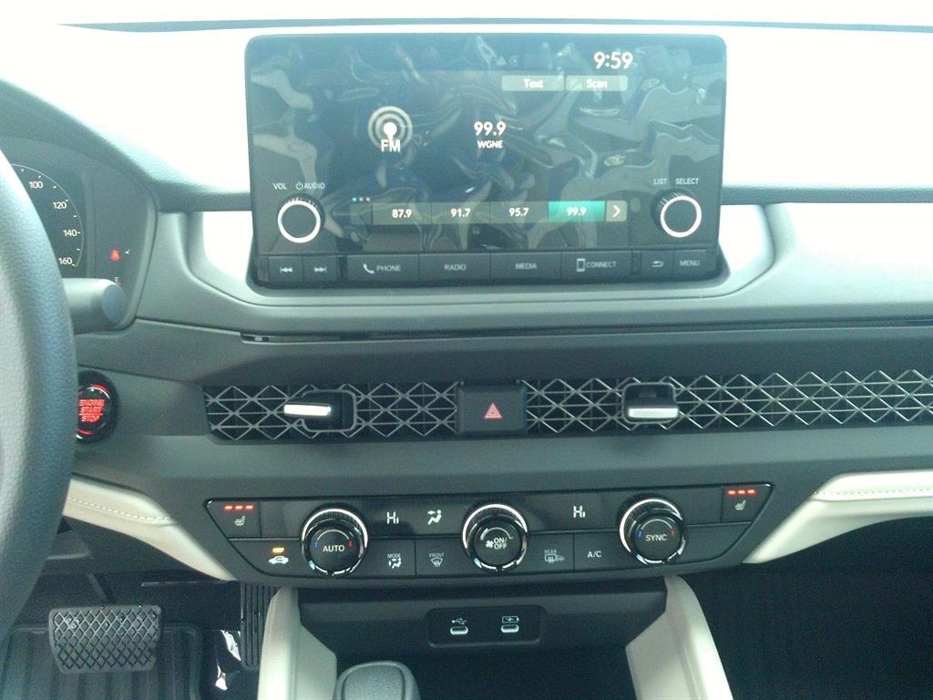 2025 Honda Accord SE photo 12