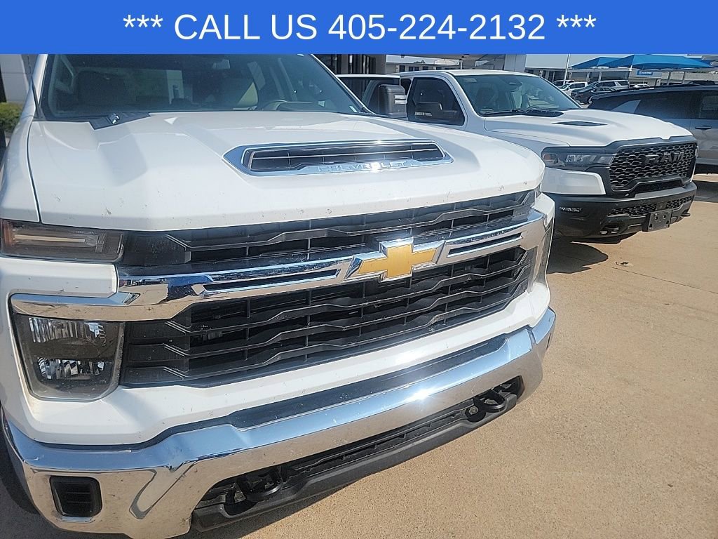 2024 Chevrolet Silverado 2500HD LT photo 35