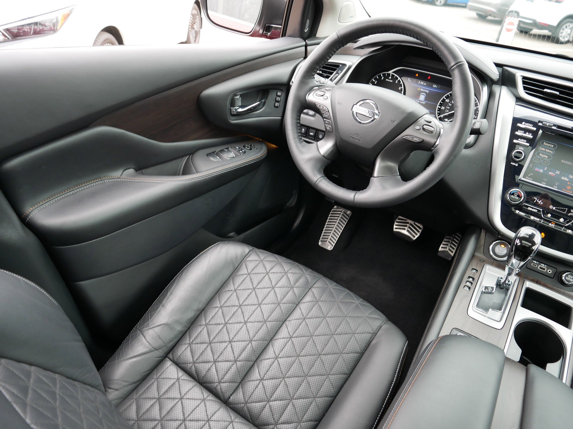 2022 Nissan Murano Platinum photo 9