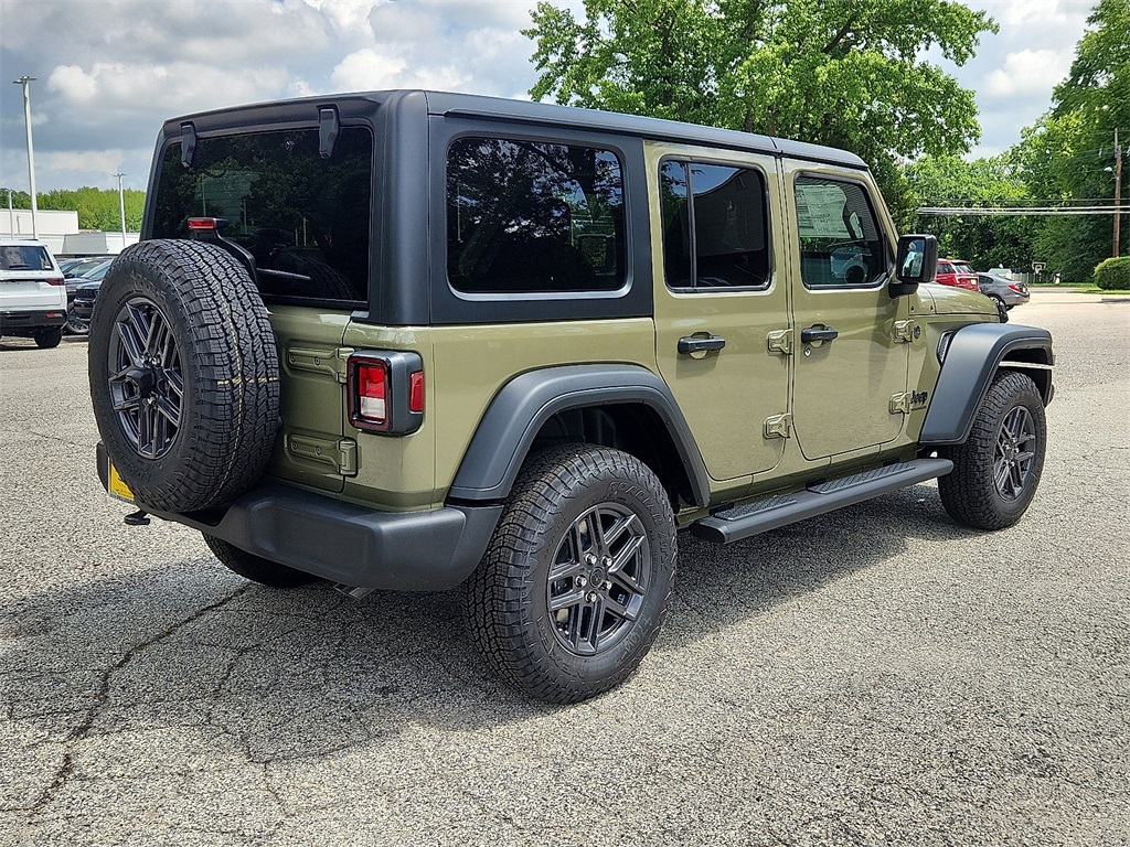 2025 Jeep Wrangler Sport S photo 4