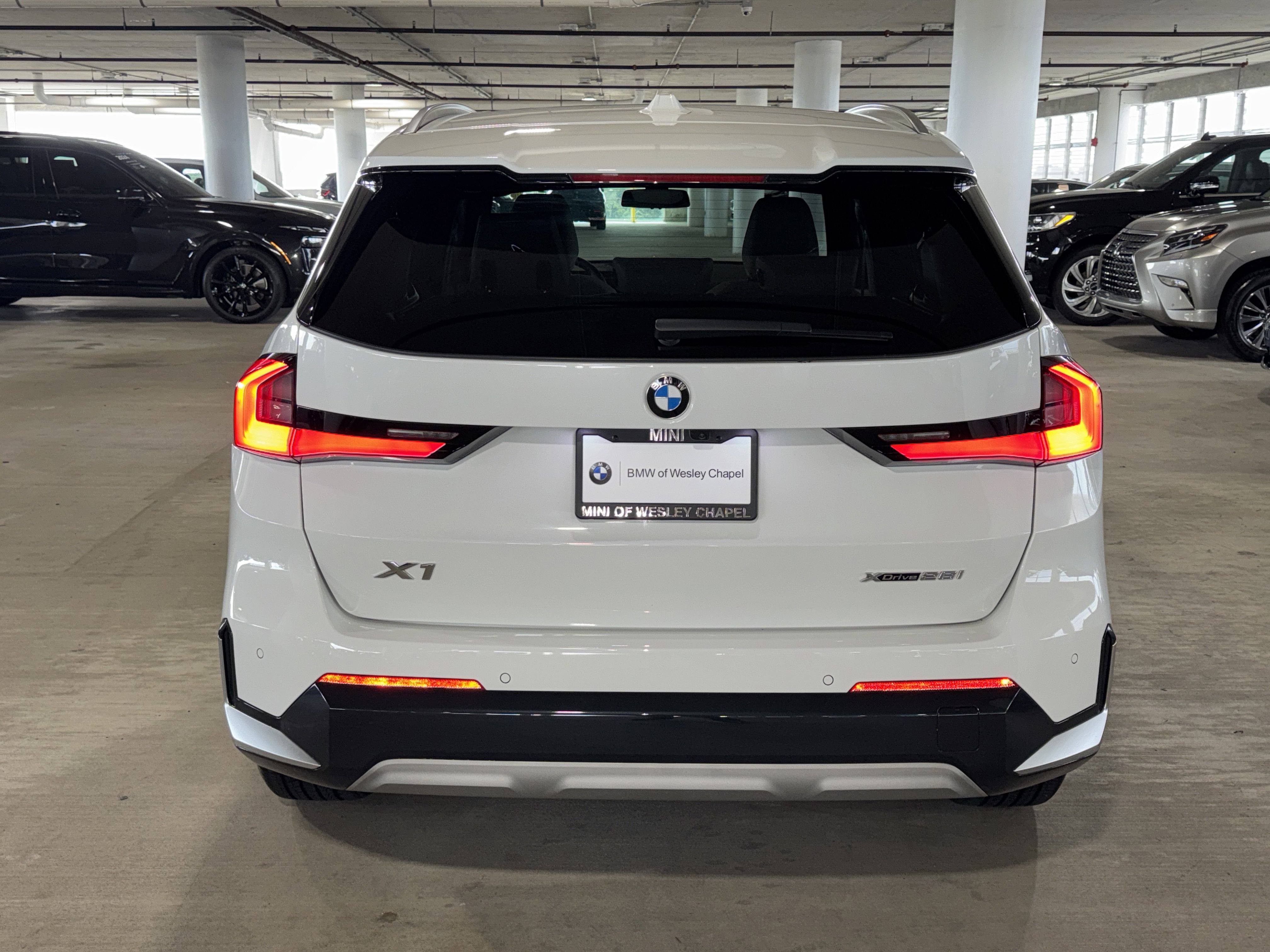2023 Bmw X1 XDrive28i photo 3