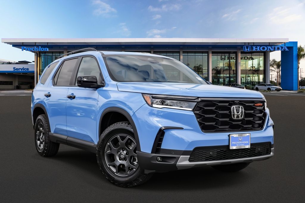 2025 Honda Pilot TrailSport's photo