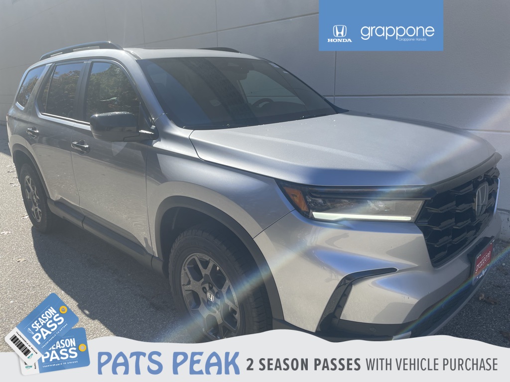 2025 Honda Pilot TrailSport's photo